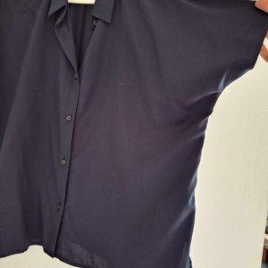 Uniqlo short sleeves shirt small